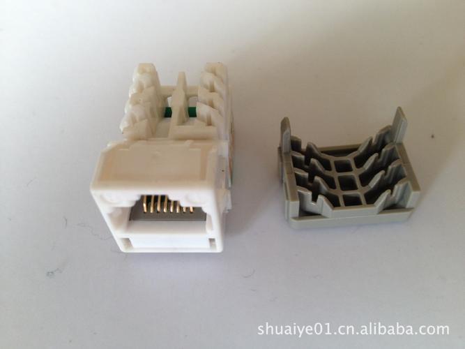通信产品 布线产品 信息面板 厂家直销康普款式六类模块 rj45网络模块